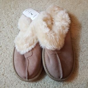 Tan Slippers